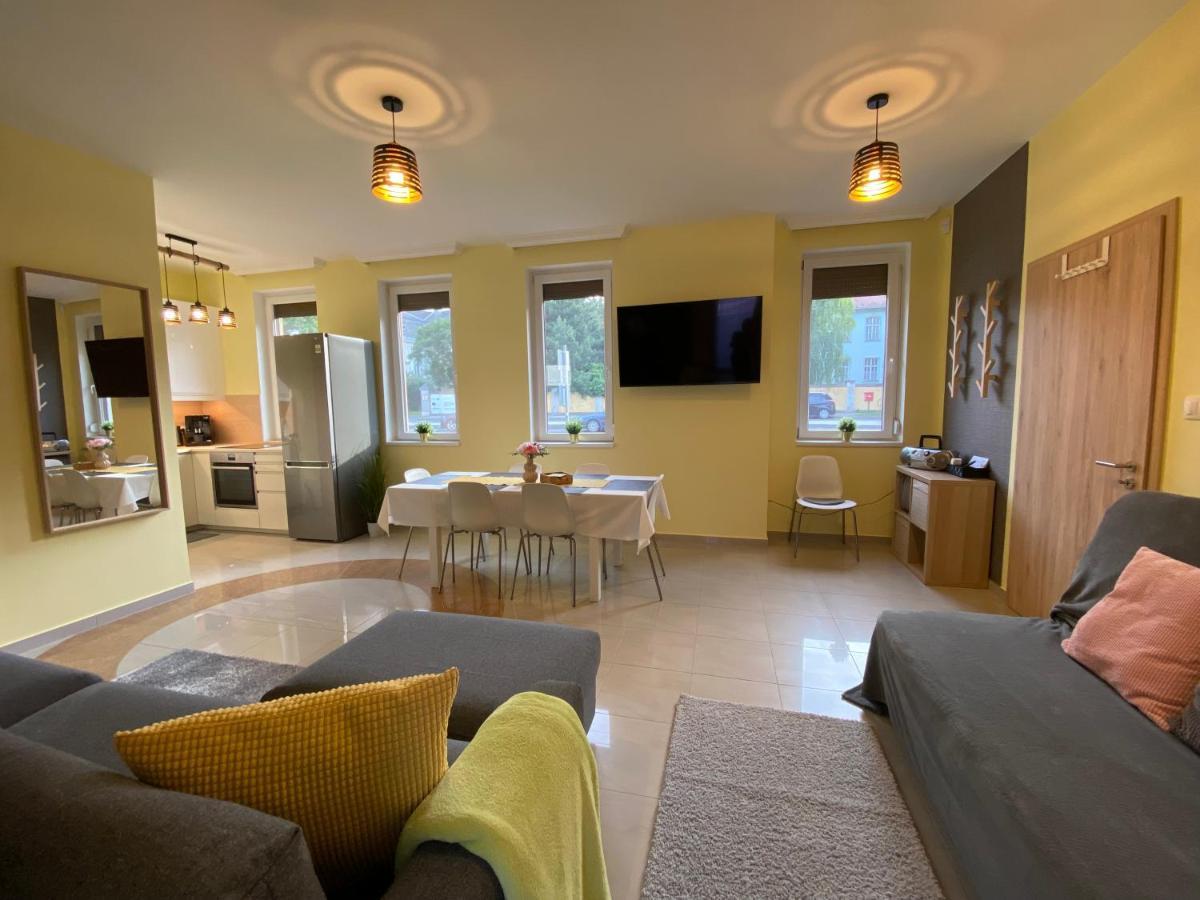 Nest1 Apartments Keszthely Esterno foto